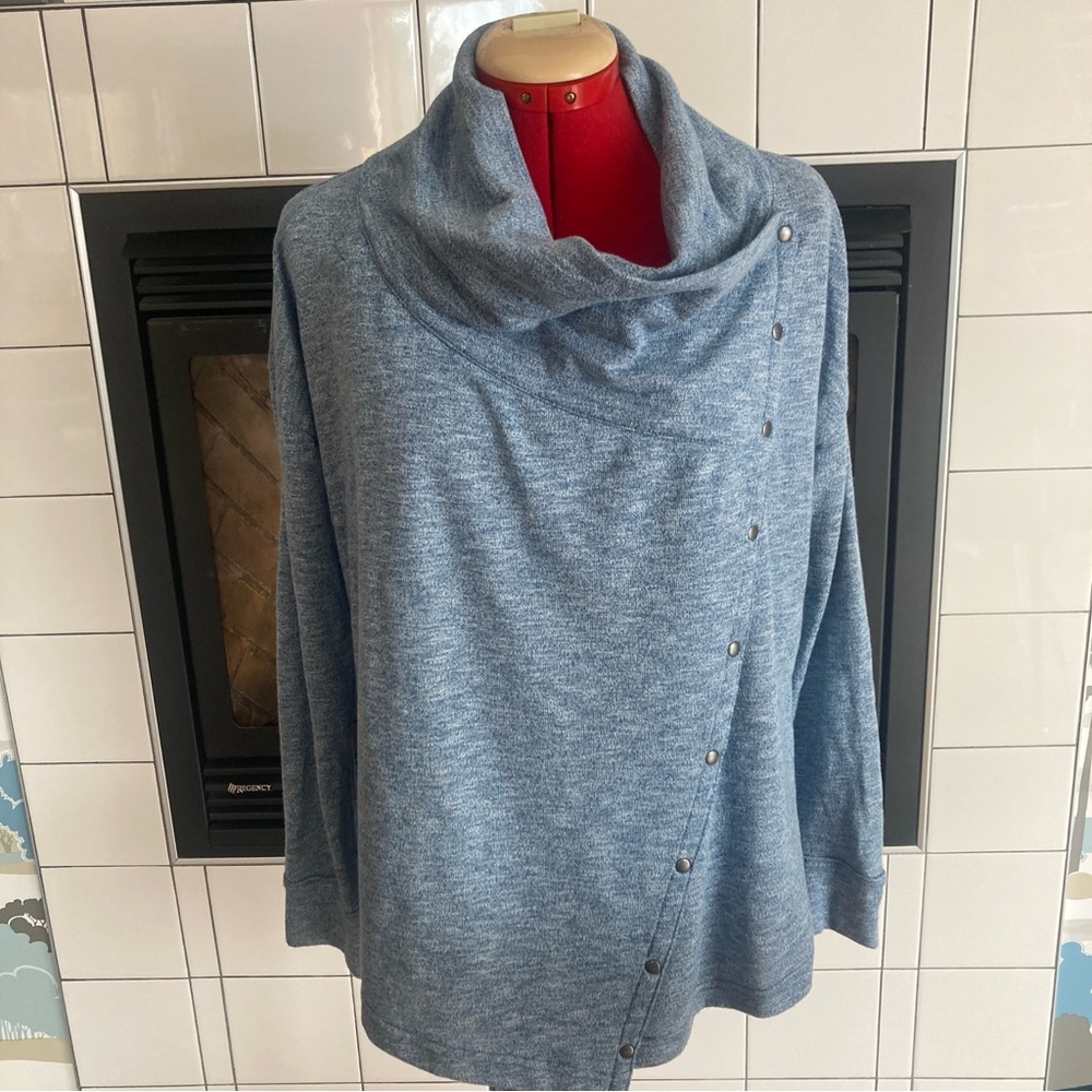 Eddie Bauer Blue 7 Days 7 Ways Cardigan Size M